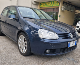 Volkswagen Golf 5 1.6 TSi METANO