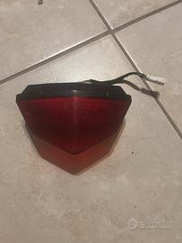 Faro posteriore swm 125 4t