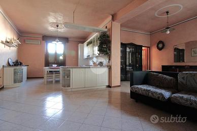 3 LOCALI A CARPENEDOLO