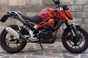 Moto SWM 125