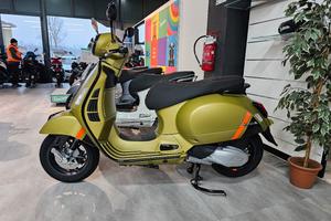 Vespa 300 GTS garanzia 2028