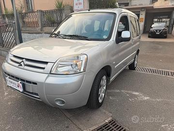 Berlingo 1.6 HDi 5- POSTI