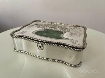 Scatola fine 1800 in Sheffield