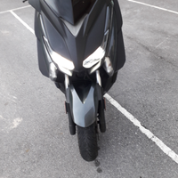 Yamaha xmax 125