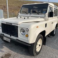 LAND ROVER Defender 90 turbodiesel Hard-top