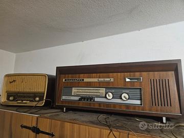 coppia di radio d'epoca non funzionanti