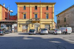 PALAZZINA A GALLIERA