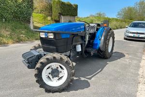New Holland TNF 75,40km/h,75cv,SR,3628ore,zavorre