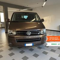 VOLKSWAGEN Multivan 5�