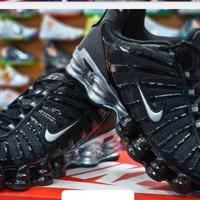 NIKE  E VARI MODELLI 