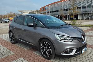 Scenic autocarro 4 posti