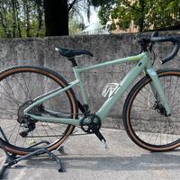 Ebike gravel Cannondale Topstone Neo taglia S