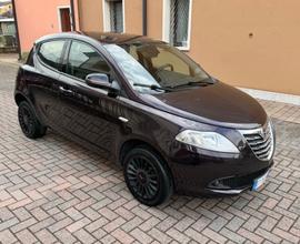Lancia Ypsilon 0.9 Metano Ok Neopatentati
