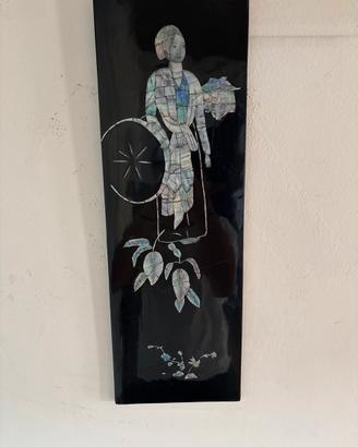 Pannello artistico in legno laccato con madreperla