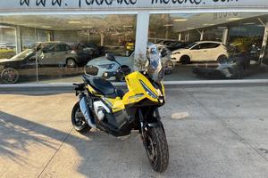 Honda X-ADV 750 limited edition a 139 euro al mese
