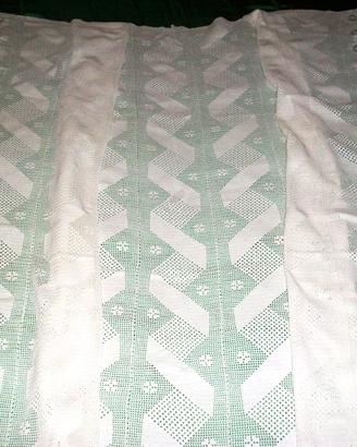 Antico COPRIDIVANO /COPRITAVOLO /COPERTA UNCINETTO