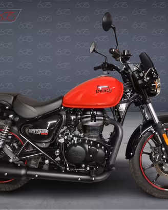 ROYAL ENFIELD Meteor 350 -