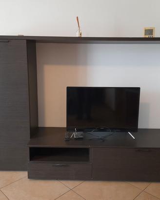 PARETE ATTREZZATA REVERSIBILE CON MOBILE PORTA TV