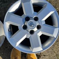 Cerchi in lega 16 per rav4