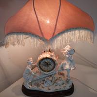 Soprammobile con luce ed orologio 