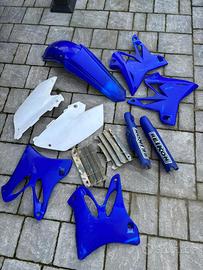 Plastiche varie yz o yzf