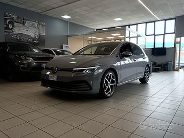 Volkswagen Golf Hybrid Benzina Automatica