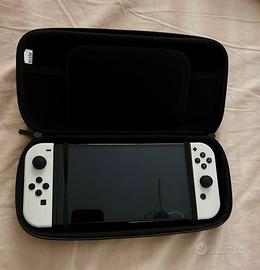 Switch Oled con confezione
