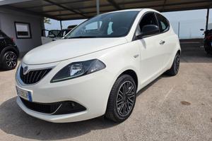 Lancia Ypsilon 1.0 FireFly 5 porte S&S Hybrid Ecoc