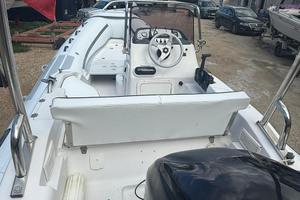 Nautica:gommone sacs