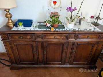 MOBILE CREDENZA