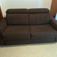 DIVANO-LETTO CON RETE NUOVO
