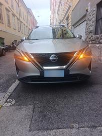 Nissan Qashqai 1.3 mild Hybrid 140 CV connecta