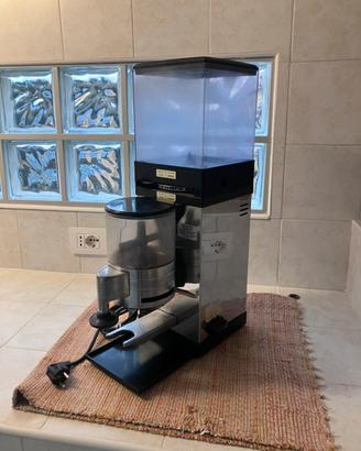 Macina caffè professionale