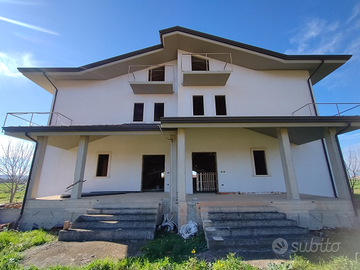 Parte di villa multipiano