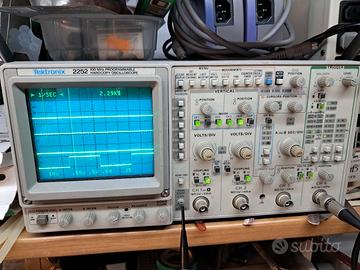 oscilloscopio tektronix 2252 100MHz 4 canali