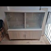 Mobile soggiorno con mensola