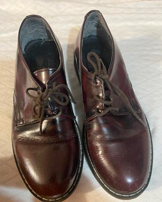 Scarpe classiche eleganti