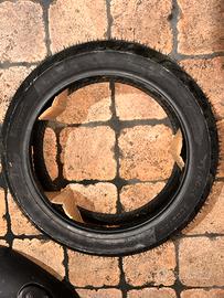 Pneumatico anteriore 120-70-13