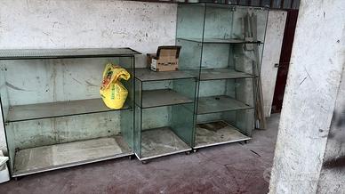 Vetrinette con rotelle