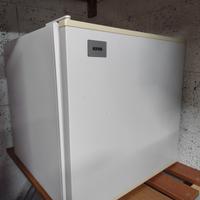 frigo da ufficio o da campeggio ignis