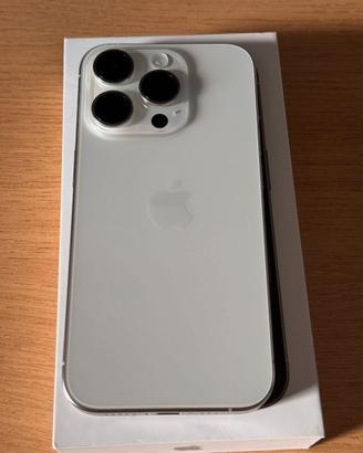 iPhone 15 Pro 256GB Titanio Bianco – nuovo