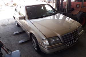 Mercedes c220 td 1995 RICAMBI