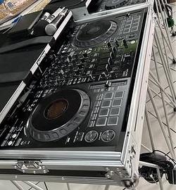 Pioneer DDJ FLX10 con Flight Case lap top