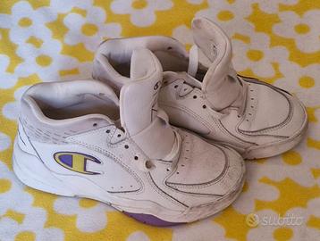 Sneaker
