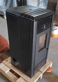 Stufa a pellet Ravelli 7.5 kW 