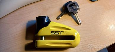 Bloccaruota per moto o scooter