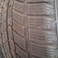 4 gomme da neve 235/55/R18