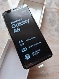Samsung Galaxy A8 (2018) – Perfettamente funzionan