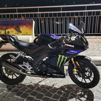 Yamaha YZF R125