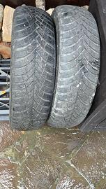 Pneomatici e up valskeagen